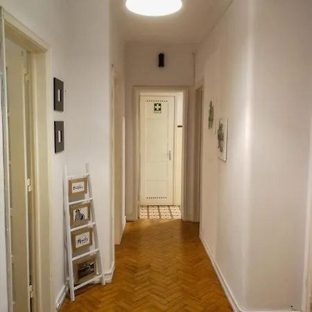 The General Apartment